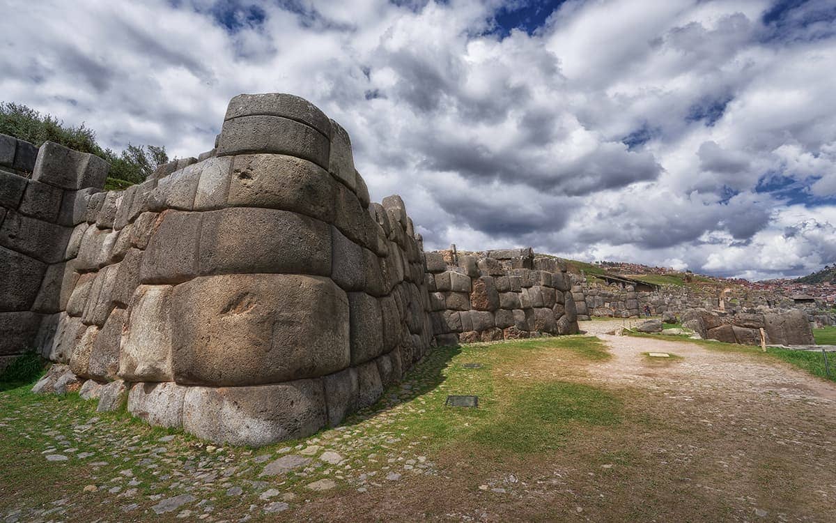 Sacsayhuaman-Fortress